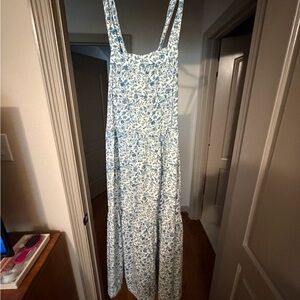 Floral Blue and White Women's Dress with tie back bow! M! LOFT